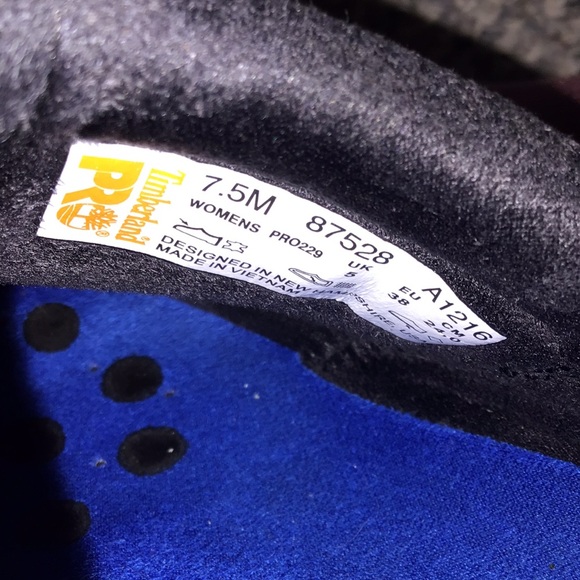 🚨 MOVING SALE🚨 Timberland Pro Anti-fatigue Shoes - Picture 4 of 5